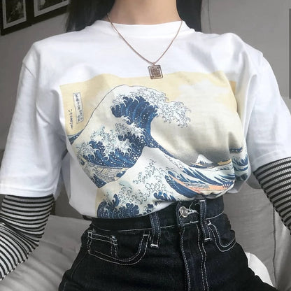 The great wave off kanagawa t-shirt