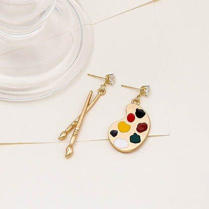 The painter earrings