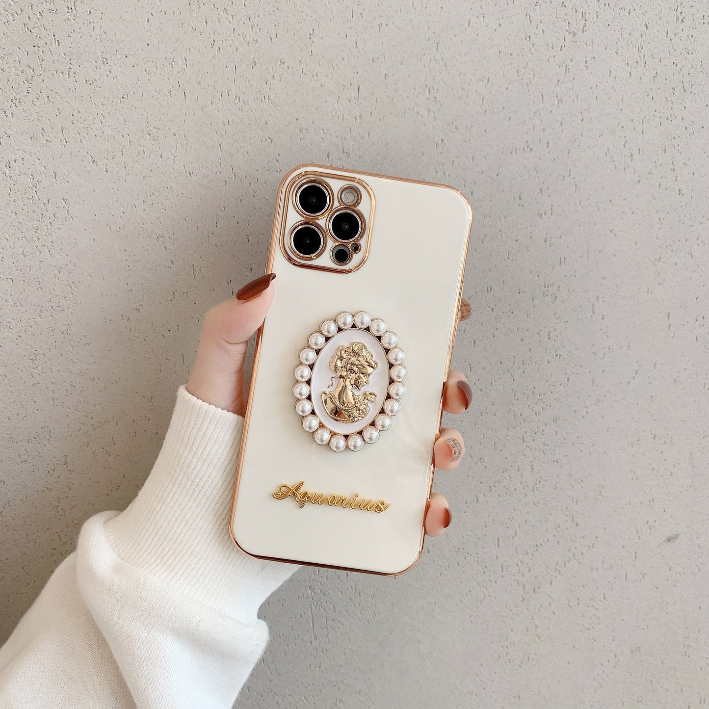 Aesthetic rococco 3D iphone case