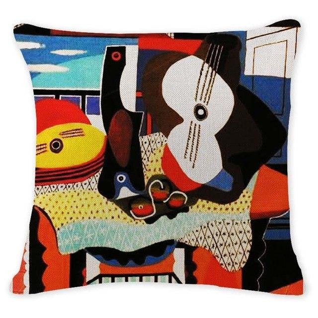 Picasso paintings Pillow Cases