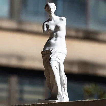 Venus de Milo Statue